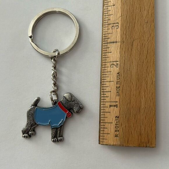 Enameled Dog Keychain - Picture 4 of 4